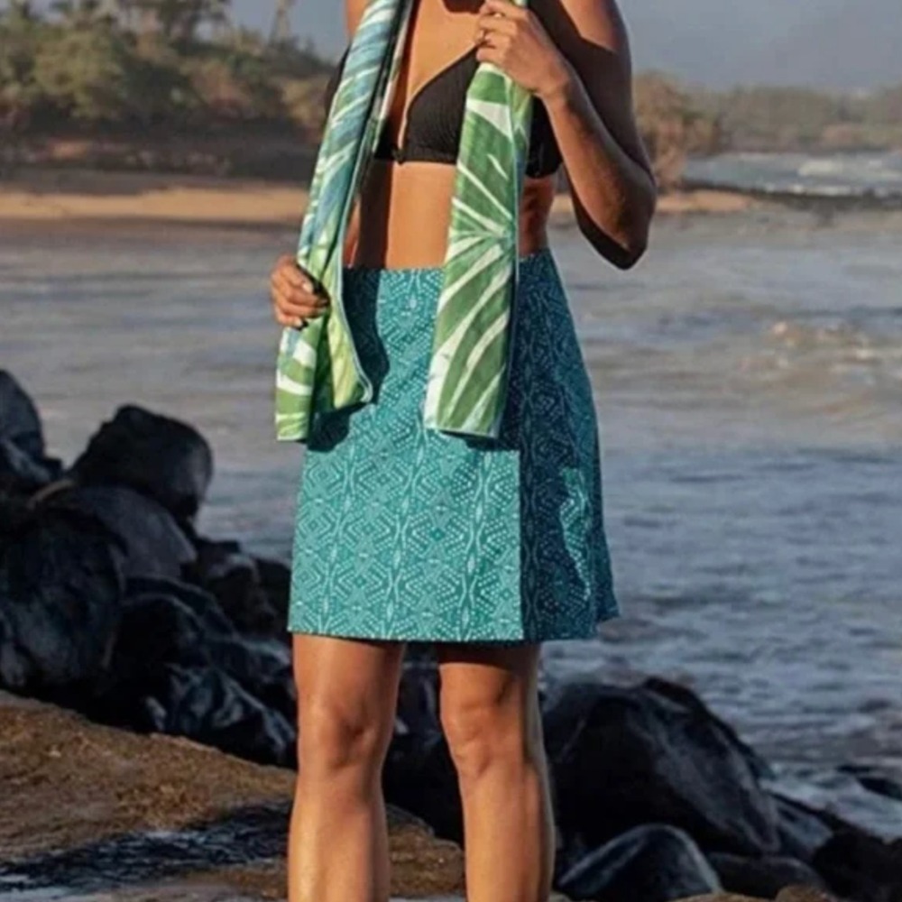 RipSkirt‎ Hawaii Sz L Teal Blue Batik Wrap Skirt Length 2 Quick Dry Active